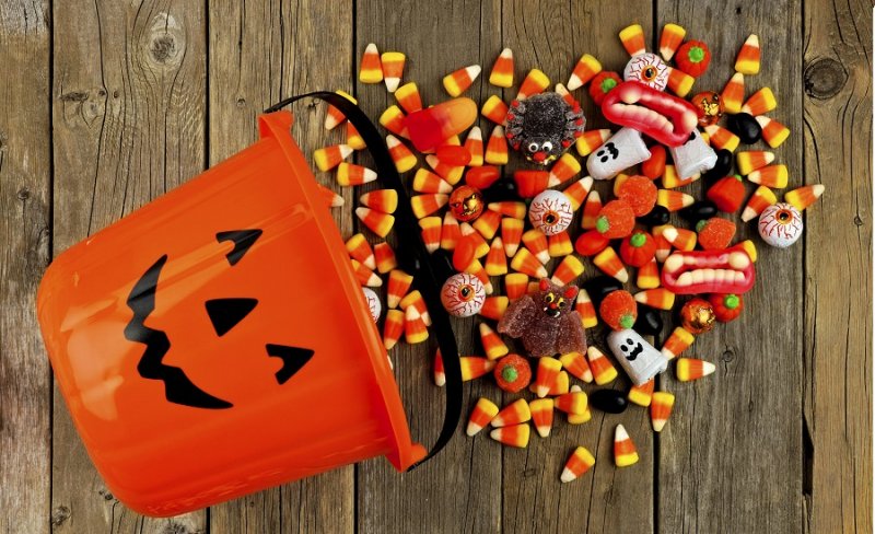 Американцы активно закупают конфеты к Хэллоуину