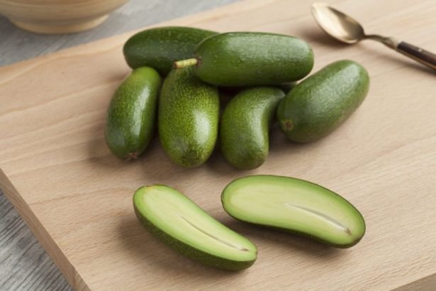 Британская сеть Marks & Spencer продает авокадо без косточки