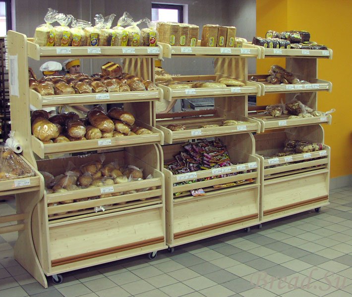 Деревянные стеллажи в хлебных магазинах - дань моде и вкусам потребителей