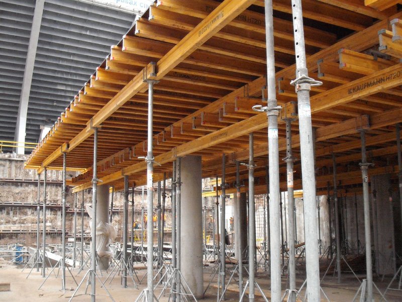 Плюсы аренды строительного оборудования: как сэкономить на новом здании