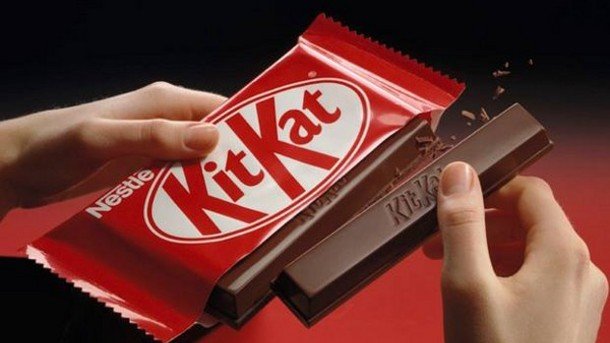 Компания Nestle SA заявила, что собирается создать низкокалорийный батончик KitKat